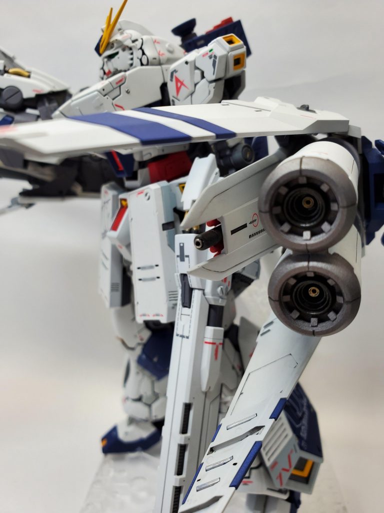 メガ粒子砲もディテールアップしています。