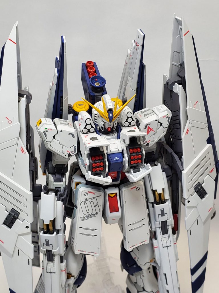 胸部ミサイルも塗り分けました😁