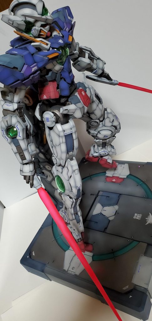 ビールサーベルもグラデーション入れてます。