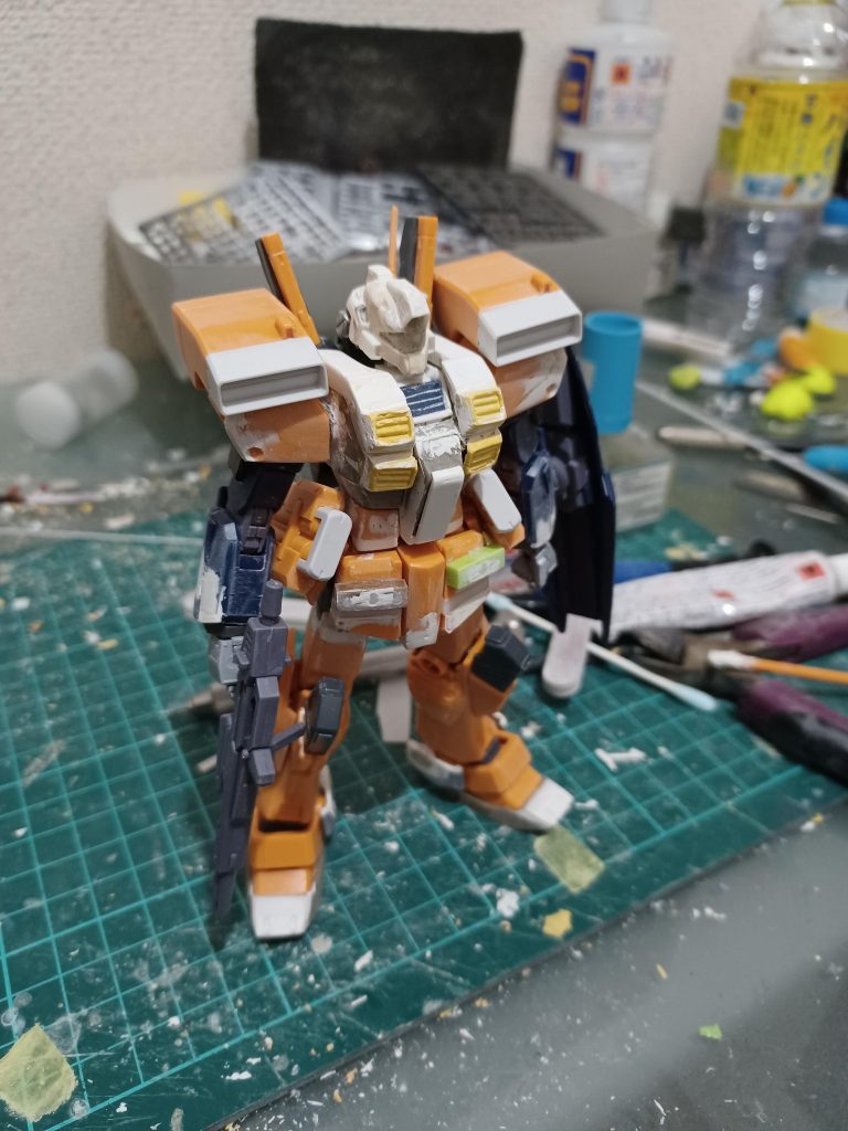 腕部はガンダムマークIIより流用してます。