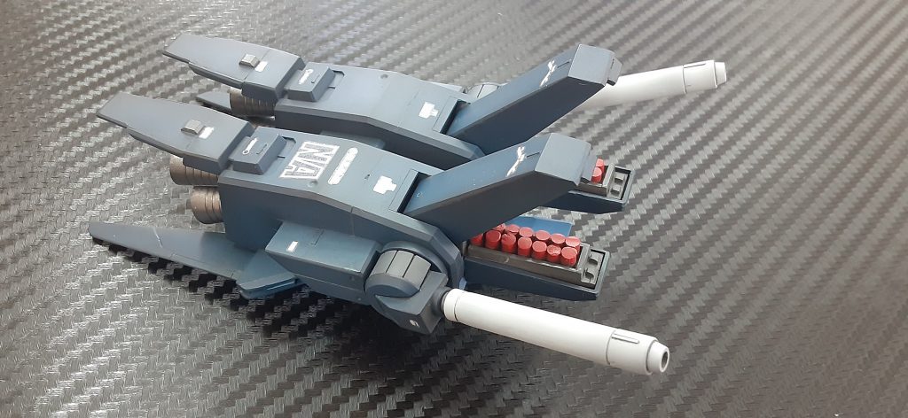 ミサイルポットのカバー延長と内部ミサイルの仕様変更。単純な行程であるほど、難しさを痛感しました。