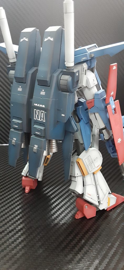 バーニア四発。各部強化型に改修しました。