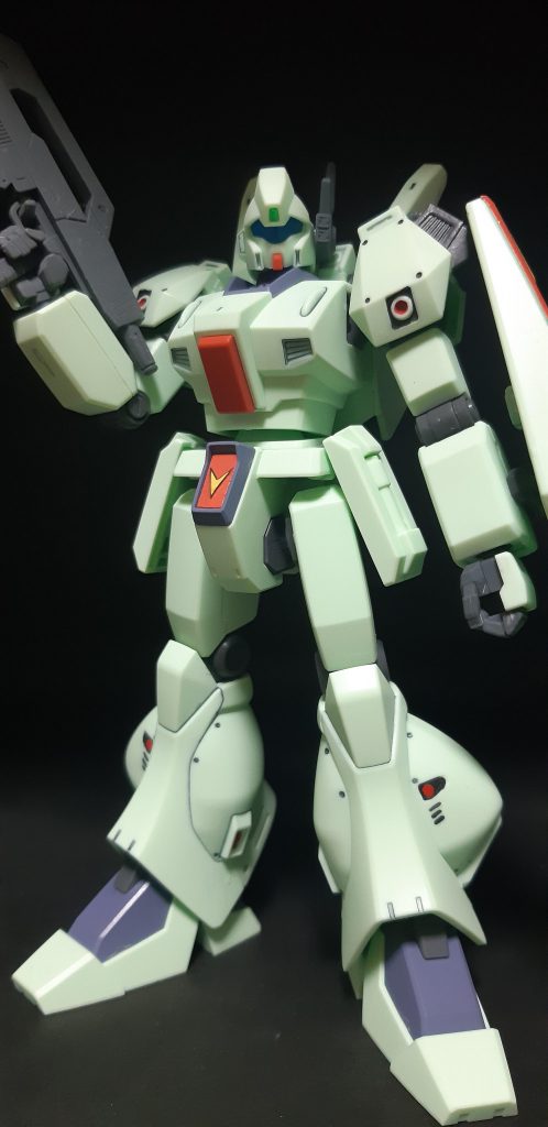 Bタイプとノーマルもありますが、カラーリングを変えるか迷ってます。とりあえずはゼットコンにとりかかることにします。最後までご覧いただきありがとうございました。