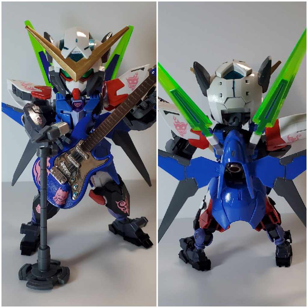 正面から。基本的には塗装とミキシングです。ギターはガチャガチャのやつです。