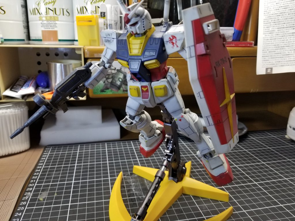 上腕やマニピュレータはもう経年劣化でぷらんぷらんの状態だったので瞬着ってやりました。最後までご覧いただきありがとうございます。