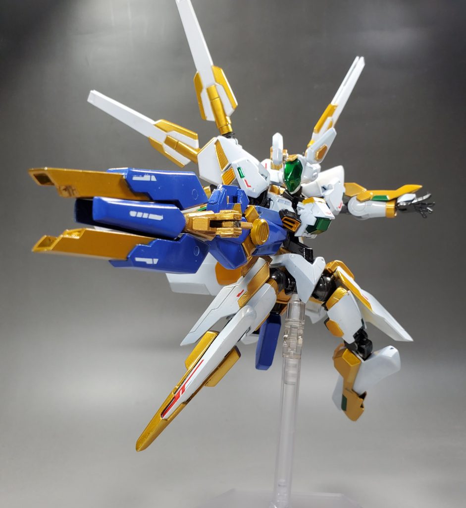 可変式の主武装、FM(フルムーン)ランチャー。中～遠距離用。グリップは可動式で両手持ちも可能。フルスクラッチです。