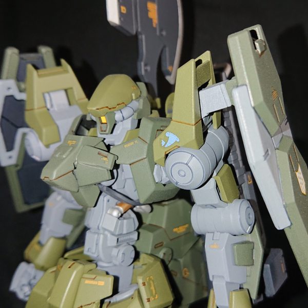 EB-AX2-Z グレイズ・ゼント