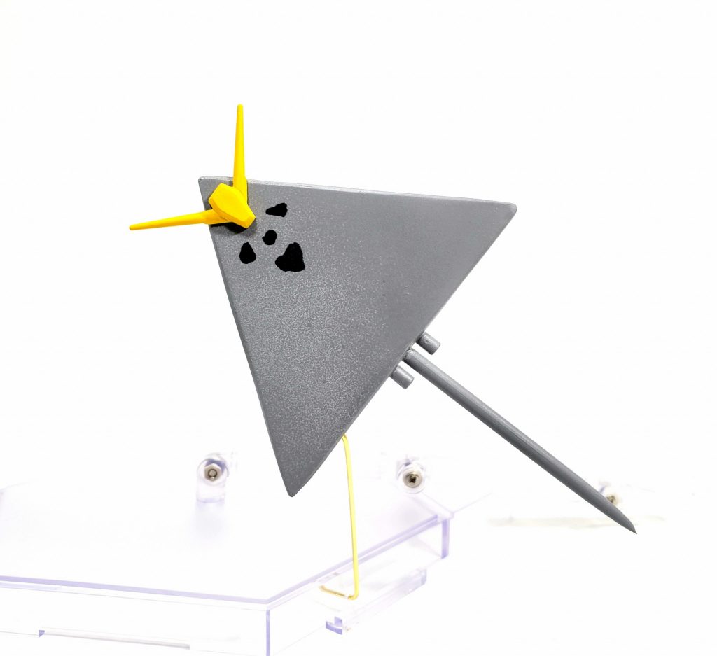 コイツはプラ板で作りました。