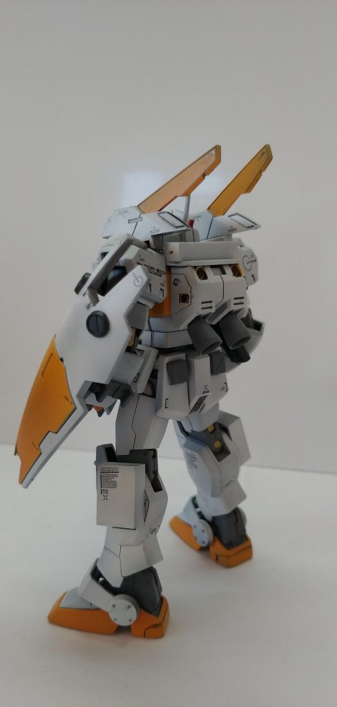 突撃！ガンダム小隊–4枚目/制作者：サーカス