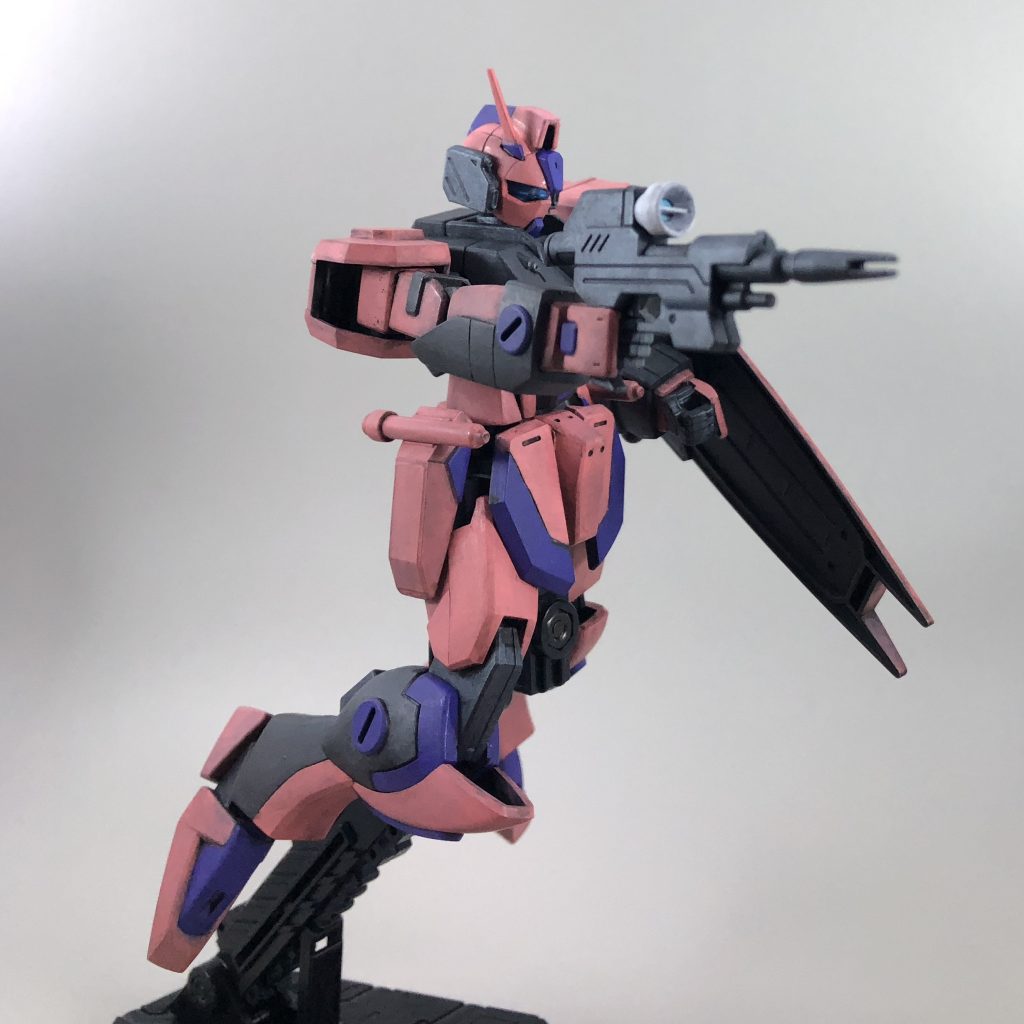 マイトレンドなその時の気分の色。サーモンピンクを感じさせる色をメインカラーに染め上げて、フィニッシュ！非常に気分のアガル、お気に入りの作品ですな。