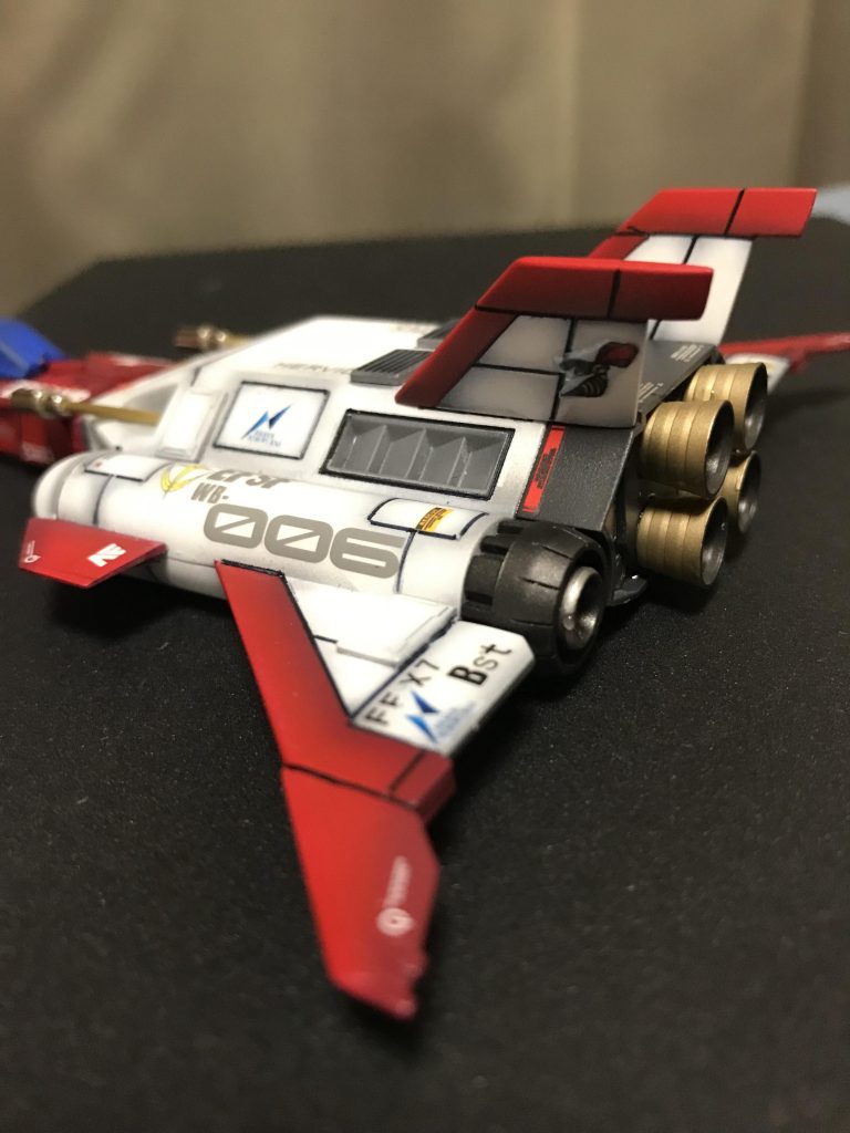 オリジンだとテムレイは民間企業アナハイム・エレクトロニクスのMS開発部長って事の様なのでガンダムはアナハイム製？なのでコアファイターにアナハイムのデカールを使用元々コアファイターコアブースター戦闘機系はハービックと云う企業が開発した様なのでハービックのシールも貼ってますセイラさんパーソナルマークスズメバチ賛否両論ありますが貼ってみました