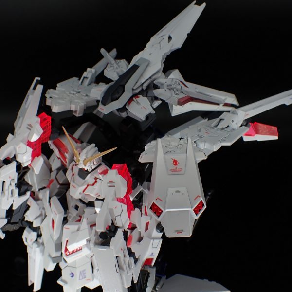 ユニコーンガンダム-NT”試作フライトユニット装備”