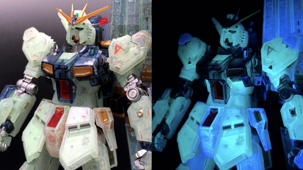 前面近くでみると特にスパッタリングの効果がわかります🤔乳白色の所より無色の所が写真では目立ちますが、実際は乳白色の所もわかります。内部フレームはクロムシルバーで塗装し、反射効果を出しています