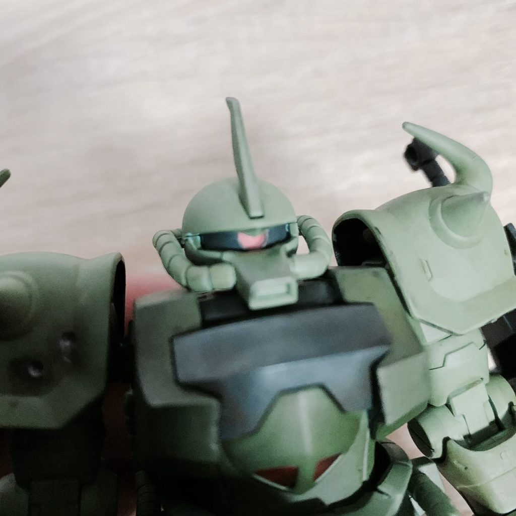 モノアイをHアイズ化してみました。細かいところですが、立体感が出てかなりかっこよくなったと思います。ご覧いただきありがとうございました。