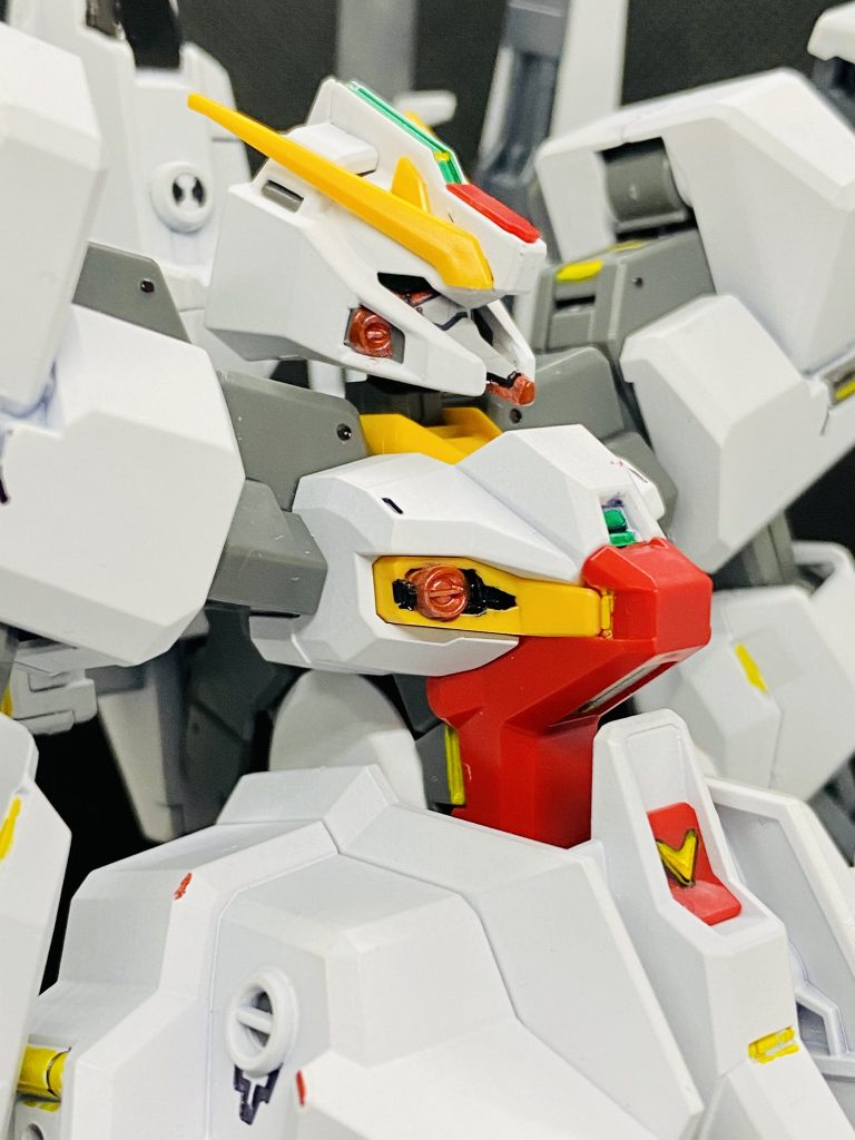 正直、白に塗るのメチャクチャ不安だったんですが、結果的にいい塩梅の色合いになったのでは、と思います。