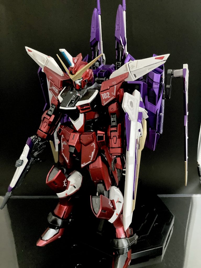 ただ立ってるだけなのにカッコいい(特に何も改造してません！)SEED放映時からMGジャスティスの発売をだいぶ待ったけどこのクオリティには満足してます