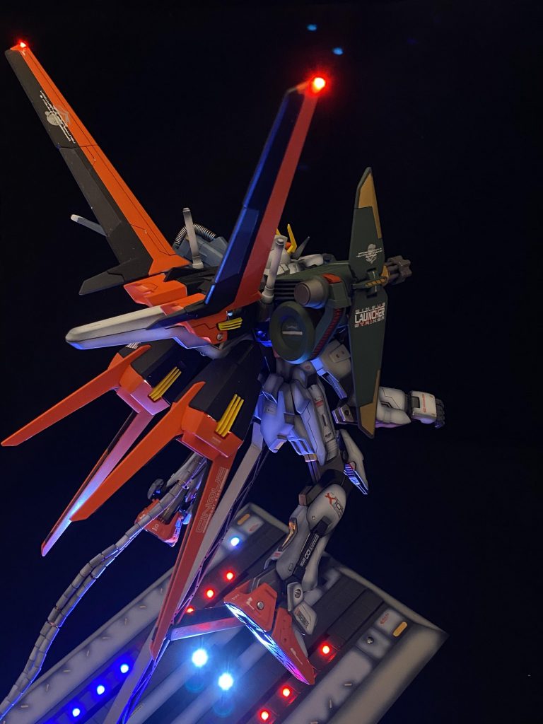 翼端灯も仕込んでます✨