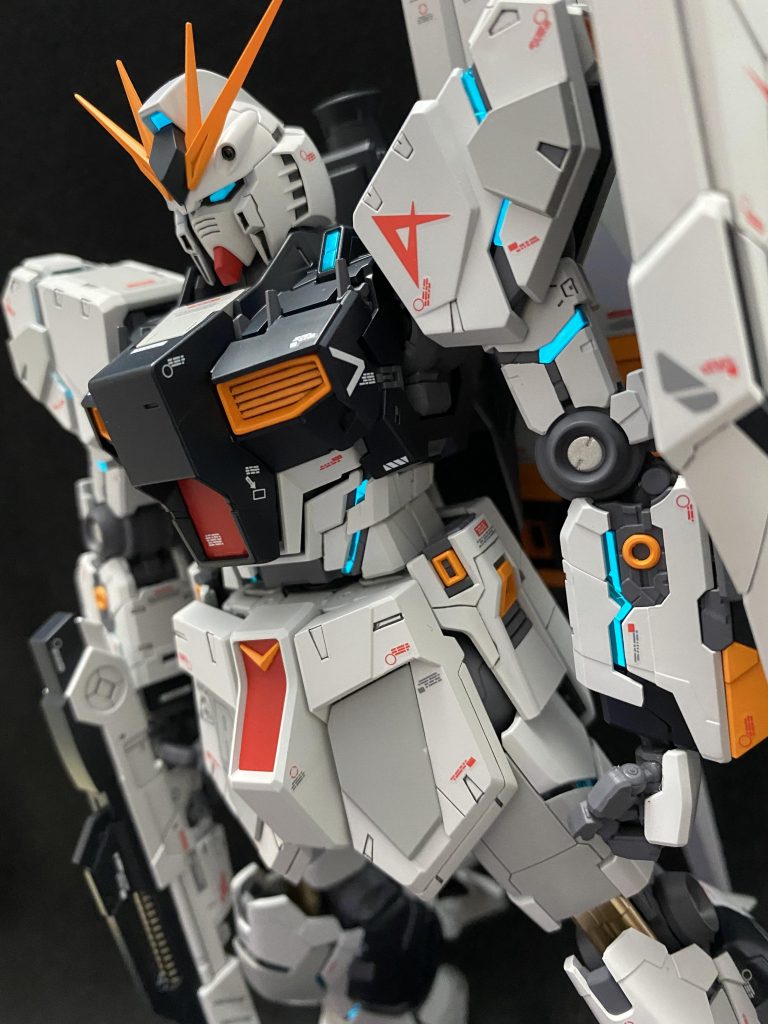 模型誌の表紙っぽく。