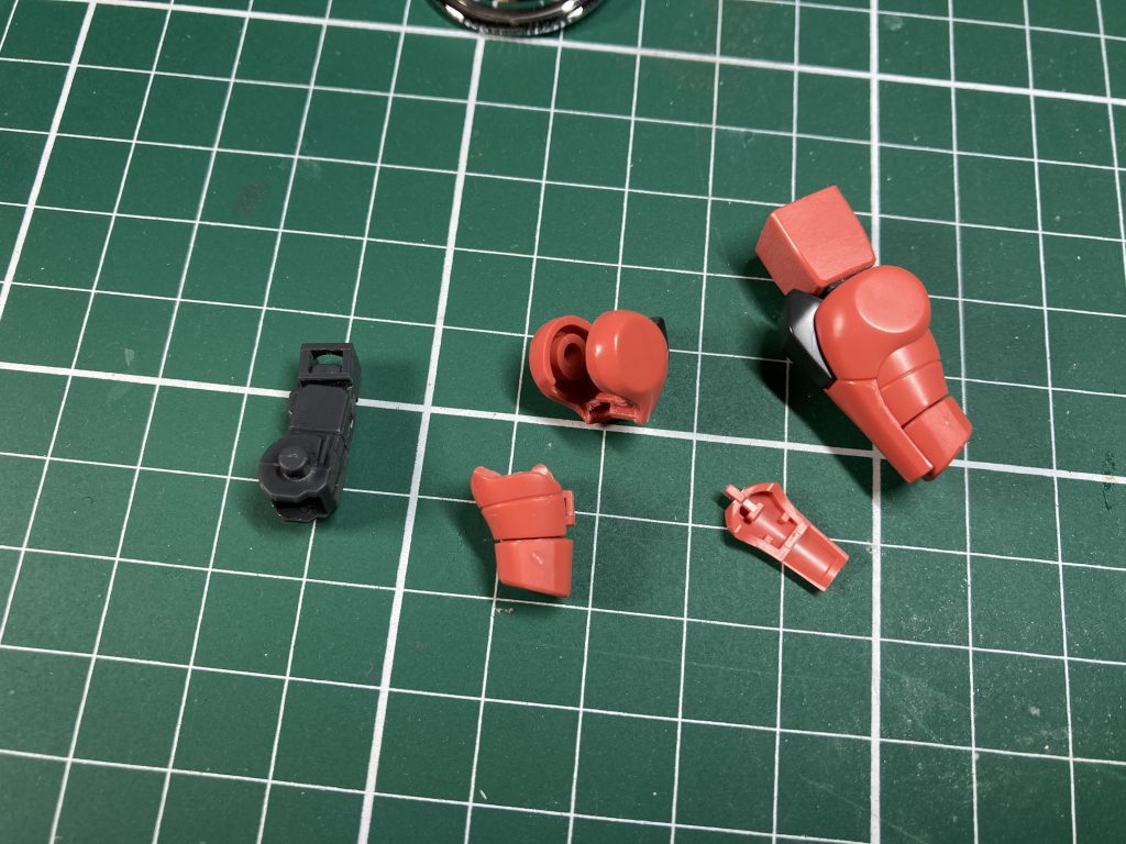 ディテールダウンするにあたって、後ハメ加工してますhttps://youtu.be/jGkojmkdGRs