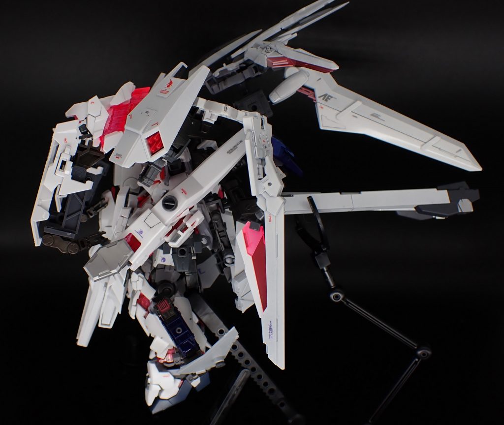 フライトユニット装備時：横。