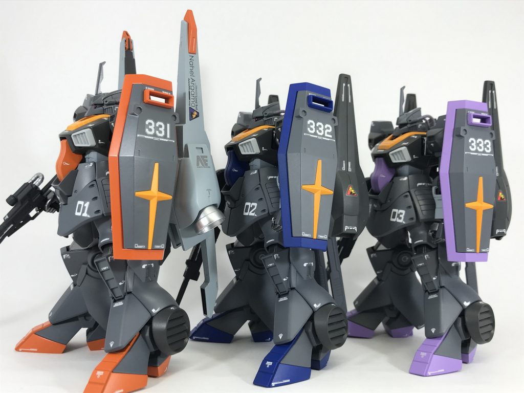 シールドの機体ナンバーが小隊感を醸し出し、非常にカッチョE〜ですな。( ^∀^)