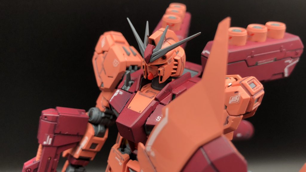 左前からこの角度がいいですね目付きが心なしか鋭い😎