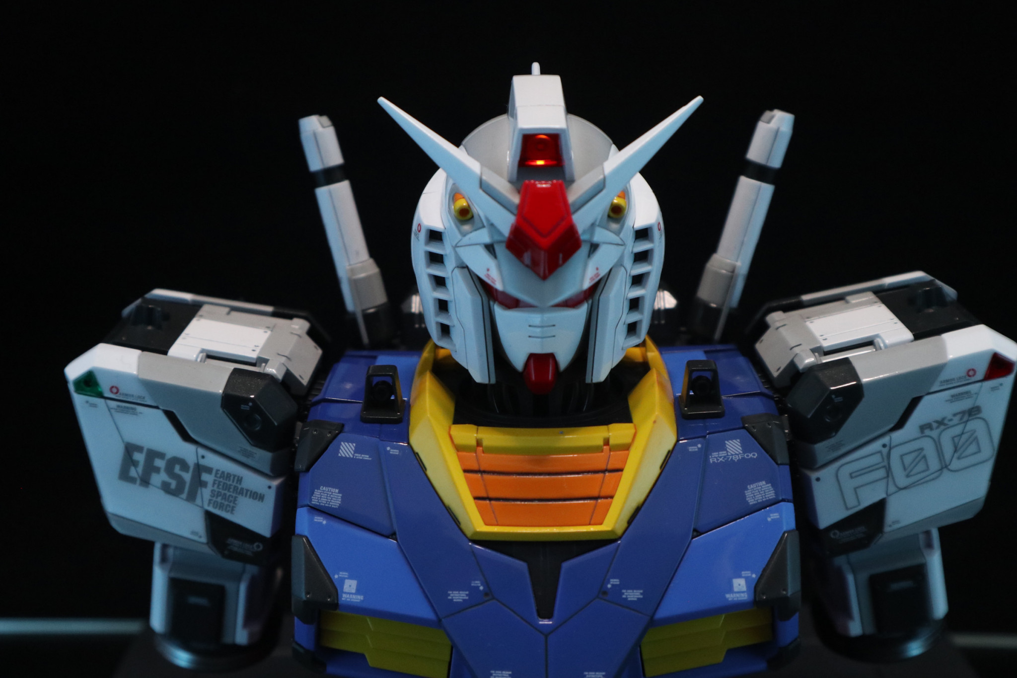 1/48 RX-78F00 ガンダム (BUST MODEL) 塗装済改修完成品 バストモデル