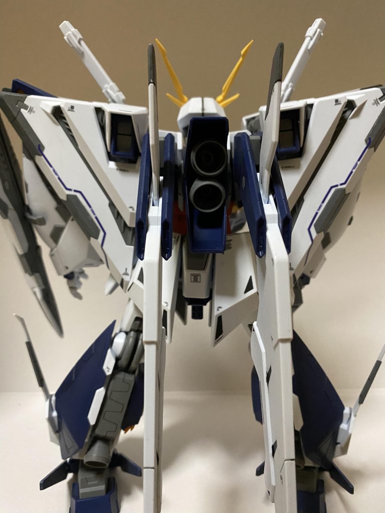 後ろからデカールはダブルオーライザーのを拝借してます