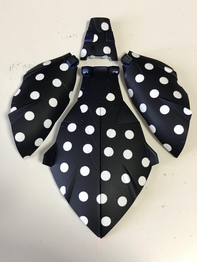 スカート全体。これだけ見てると少し気持ち悪いですね(^^;;