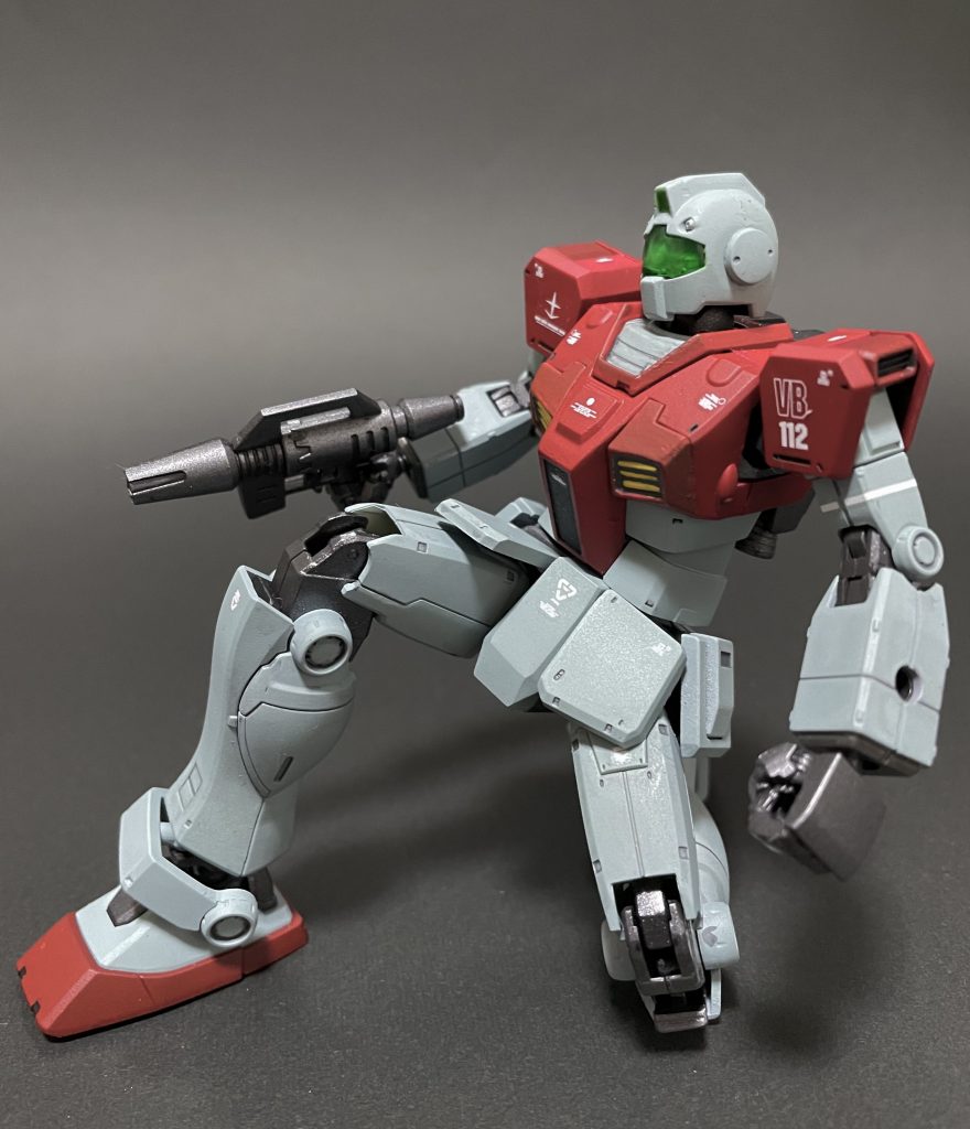 バイザーをUVレジン複製してグリーンに置き換えました。