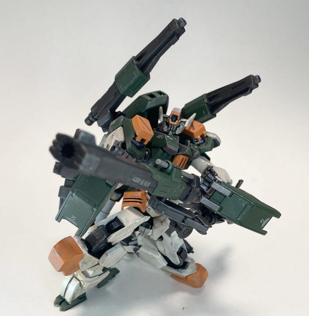 連結砲はバスターのようにガンランチャーとライフルを入れ替え可能。連結する意味？さぁ…