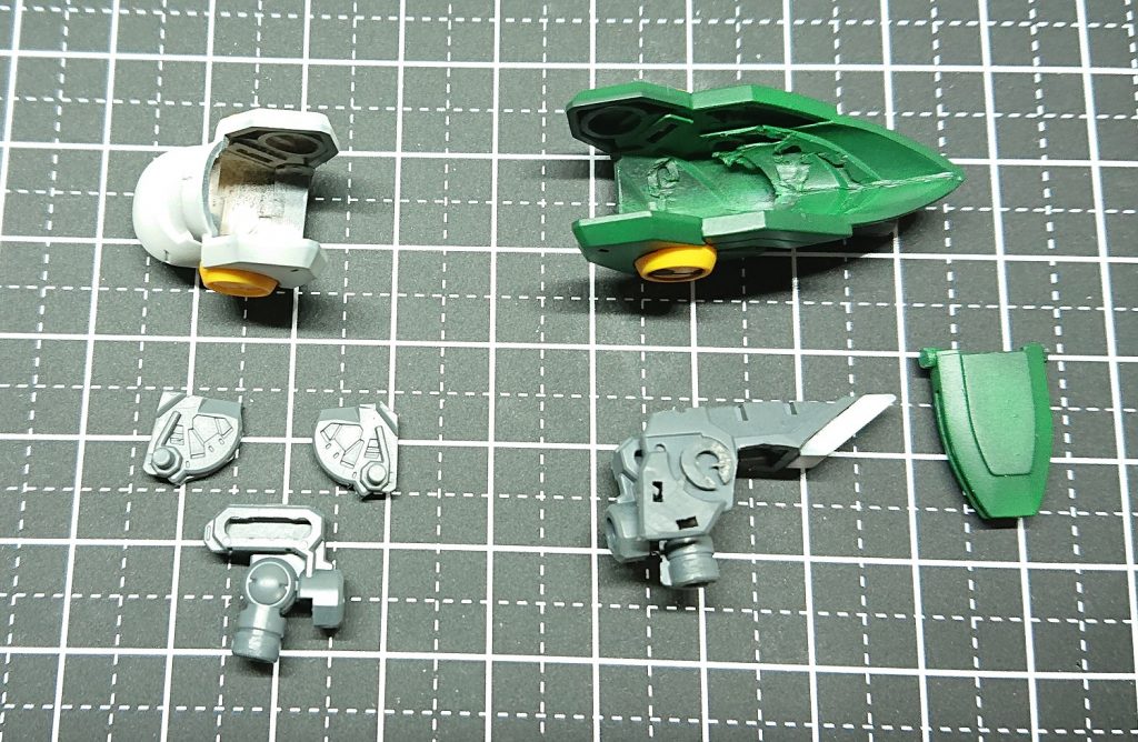 肩はこんな感じでポン付け。