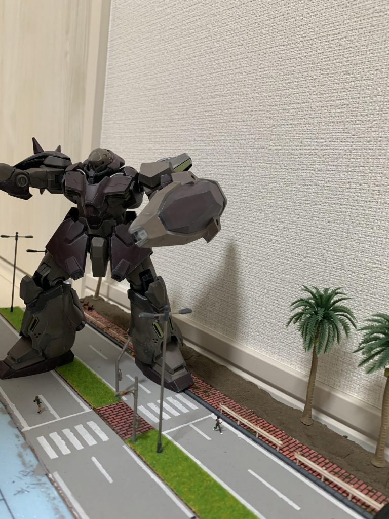 一応ジオラマに乗せる予定です ポーズはまだまだですけど