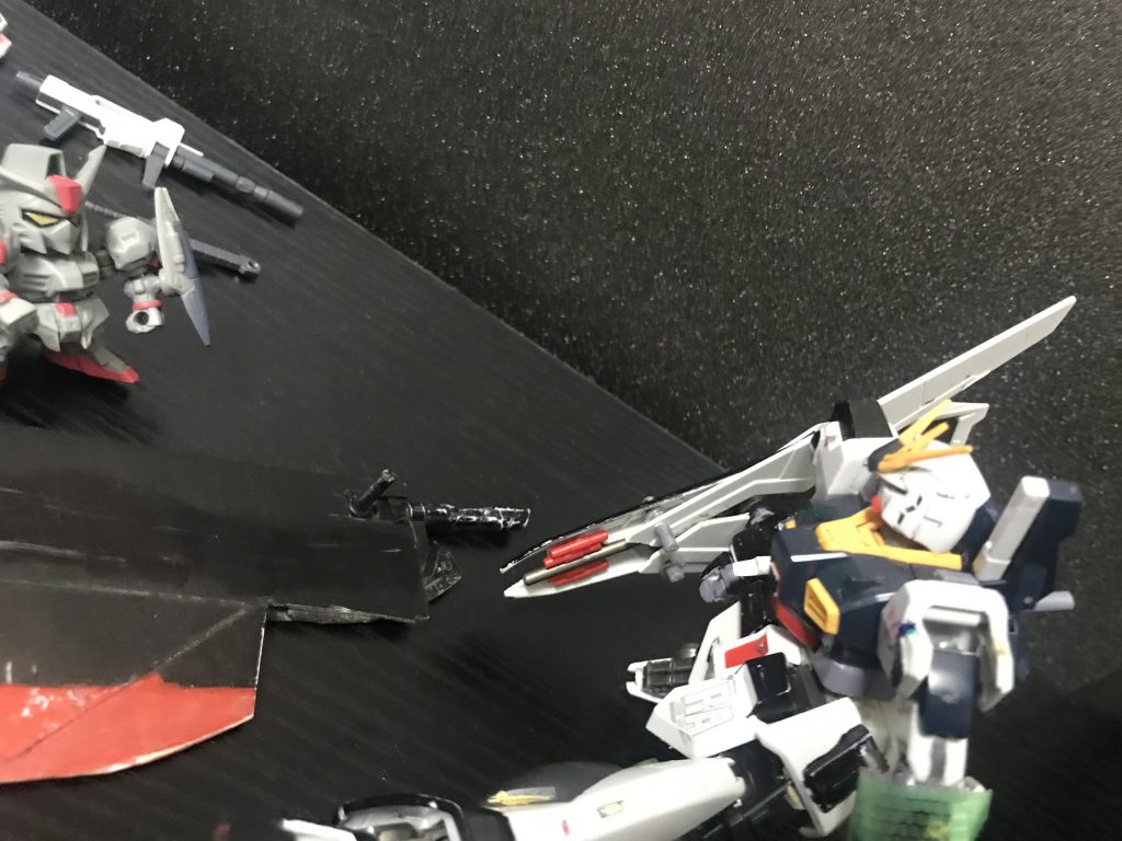 νsガンダム「いいんですか!?」νsガンダム「あ!オーダーメイドならサイズ測らないと!」マークスリー「ああ!それなら大丈夫だよ!魔法で測ってるから!」νsガンダム「す、すごい…あ、じゃあ」マークスリー「おやすみ〜!」νsガンダム「ありがとうございます!」たしかに眠くなってきたような…