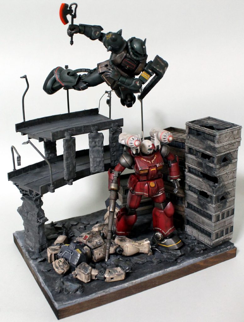 こんな脳内妄想でお気軽ジオラマ製作してみました。積みプラ３体も消化でき、密かに満足ですwww見ていただきありがとうございます。