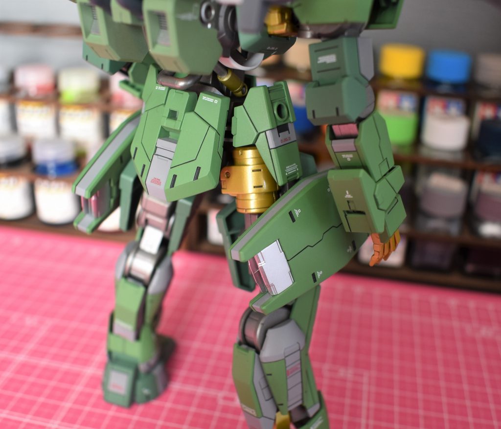 1/100 グレイズ(地上戦仕様)–4枚目/制作者：しろもももぐ