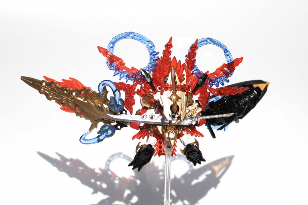 ▲背面右手の剣は太史慈のガトリングもついてるので重いです笑