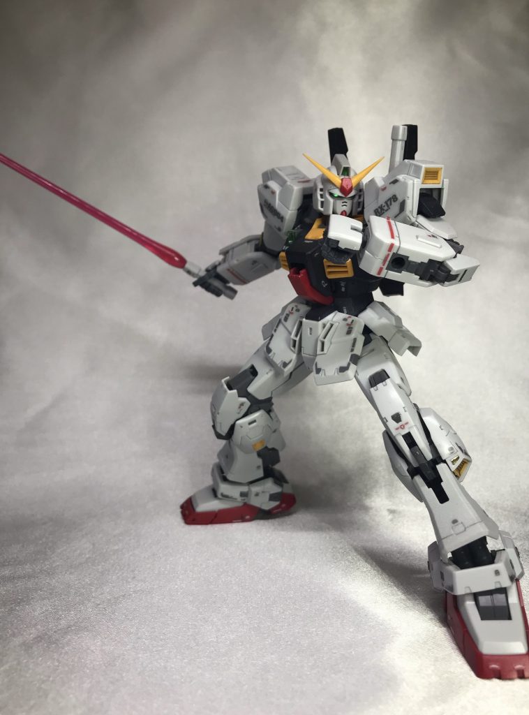 唯一RGの弱点は、サーベル刃が長すぎる事ぐらいですかね?笑