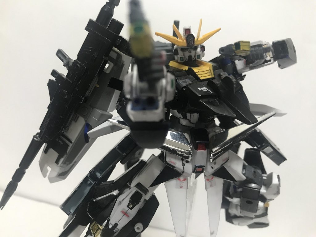 ハンドガン!中距離戦装備はなんかハンドガン7機、ビームサーベル7機でしたねwあ、中距離戦装備はリメイク中です