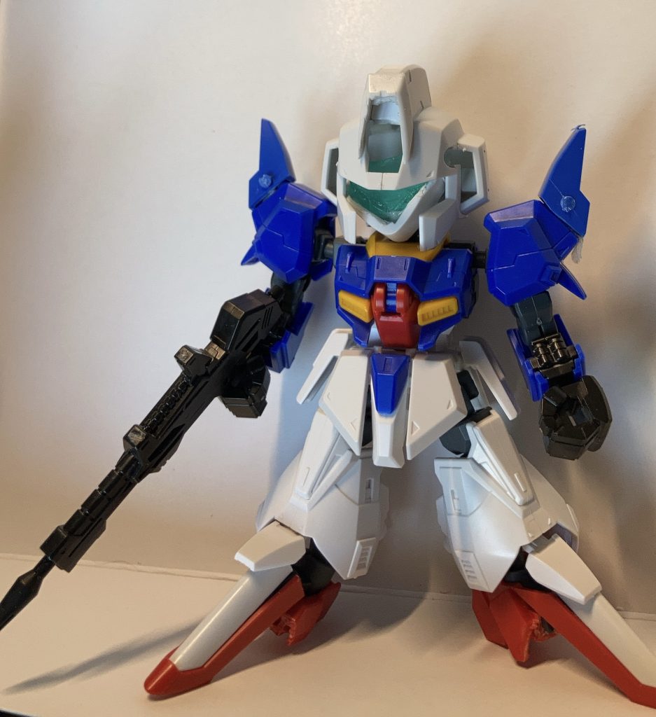 脚は余っていたダブルゼッツーから。肩にはダイバーエースユニットを切り貼り。