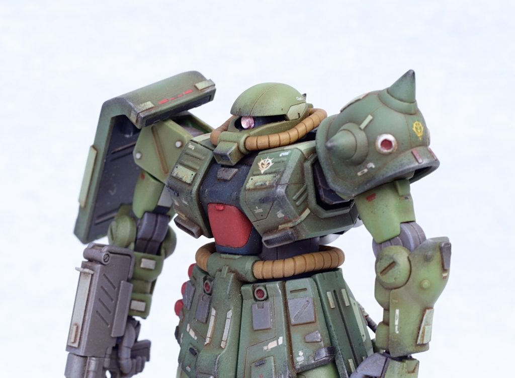 モノアイは可動式 かつ立体化。