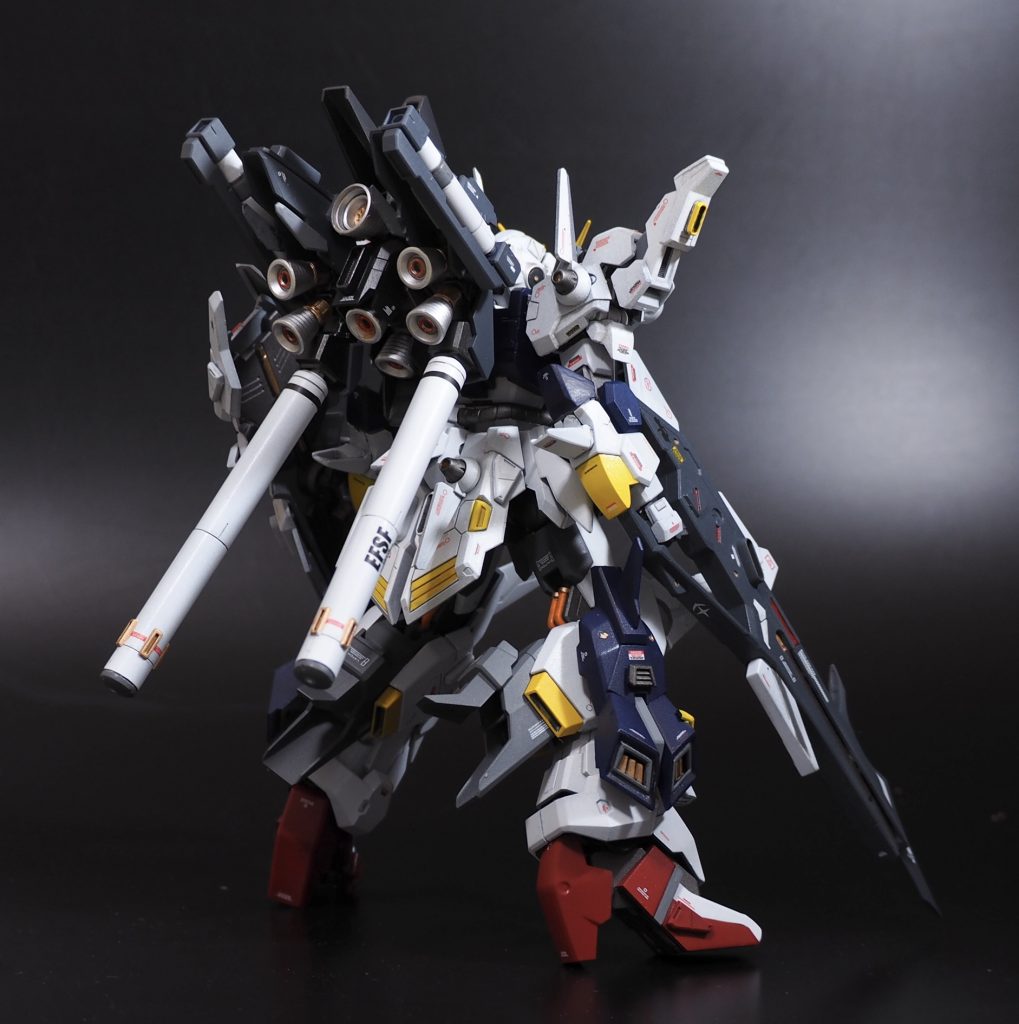 ヴァイスリッター–3枚目/制作者：島田 耕輔