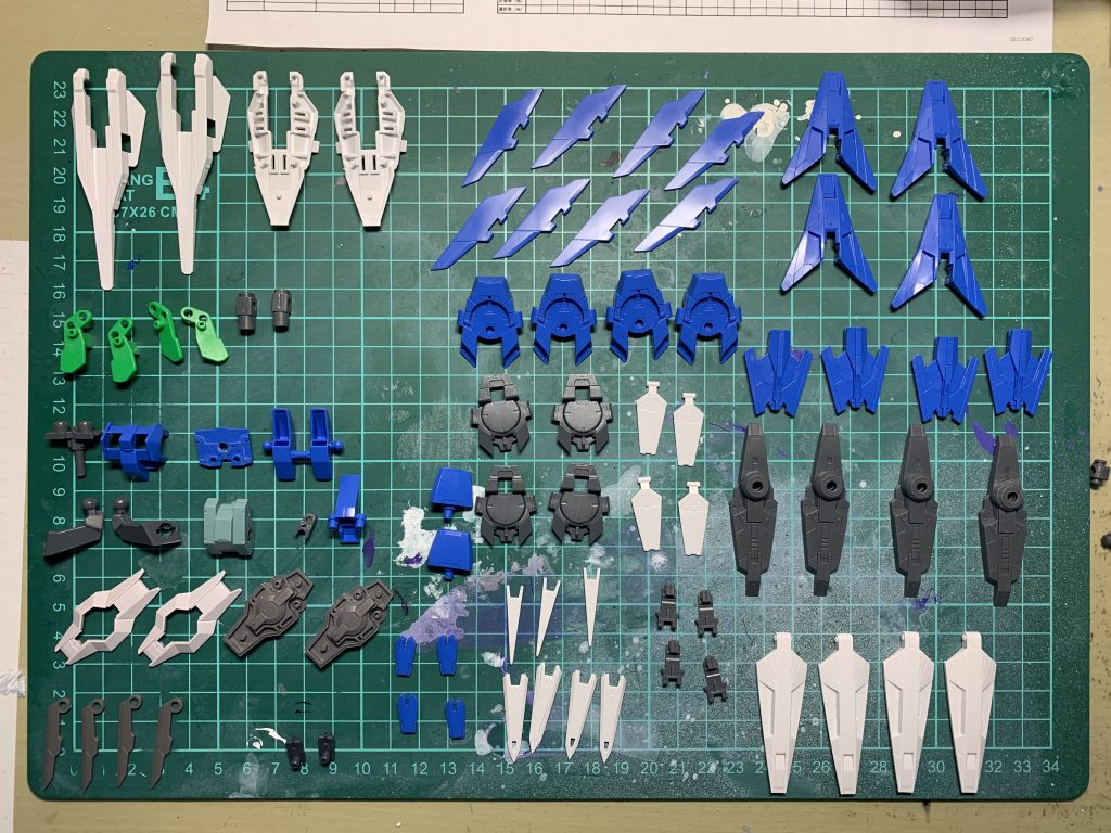 塗装前段階剣の先端部分やウイング部分は全てシャープ化してます。