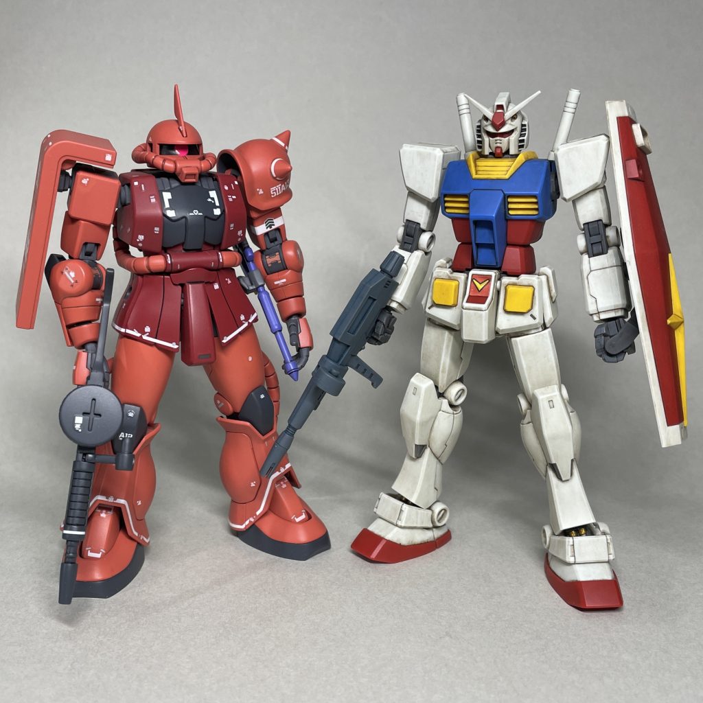 2021年1月に完成したリバイブHGUCガンダムと並べてみました。