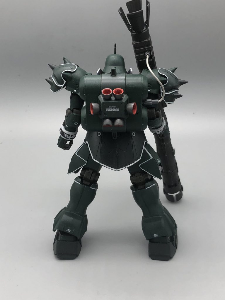 また、今回は新たな試みとしてプラ板によるディティールアップをしてみました。それに加えてスジボリ、水転写デカールによるディティールアップも行っています。プラ板に関しては成功しているのかな?という感じですね。皆様からの御意見お待ちしてます。