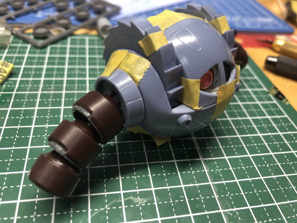 腕はHGアッガイの延長腕を使用しました。