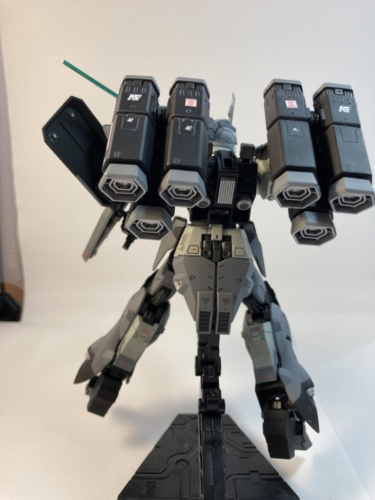 背面はこんな感じです。