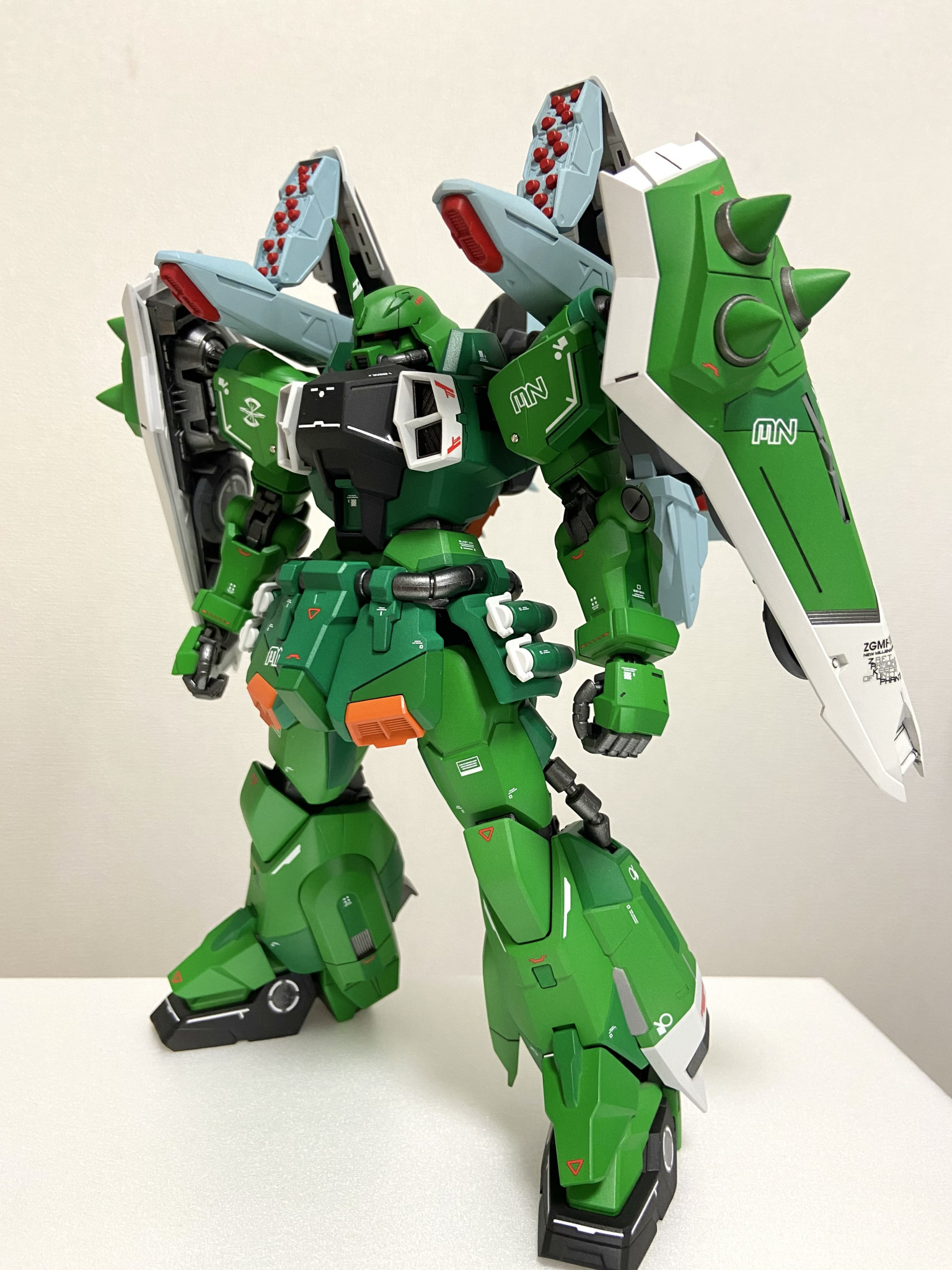 MG ブレイズザクファントム｜sirindaさんのガンプラ作品｜GUNSTA 