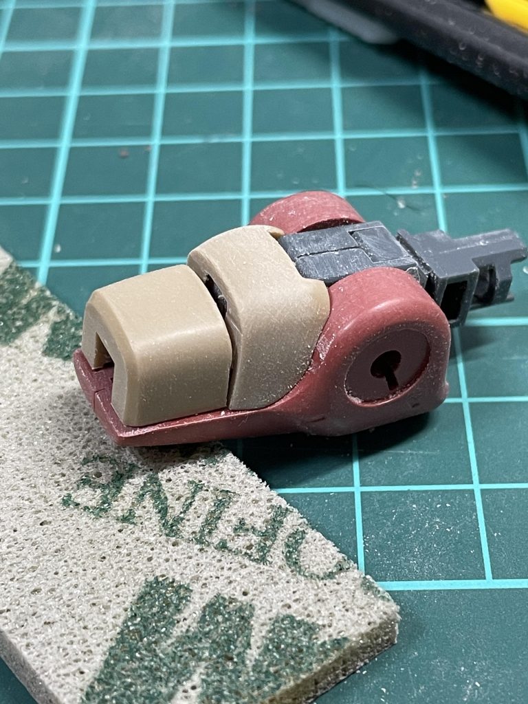 B-CLUBのマニュピュレーターに合わせて切った貼った