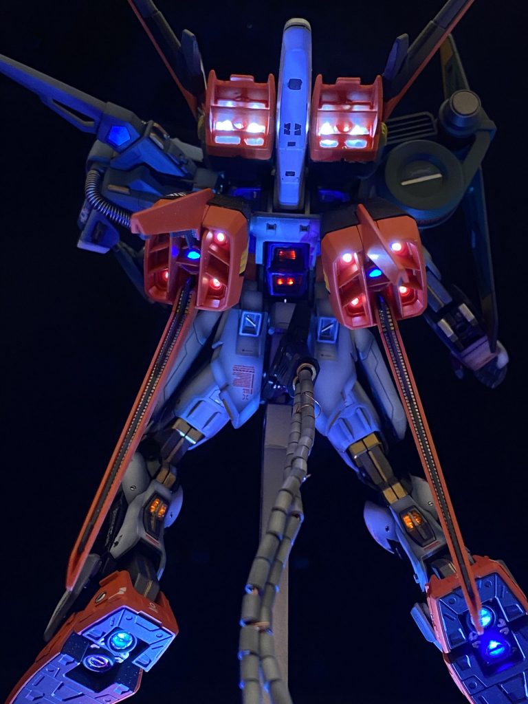 ストライクガンダム GAT-X105–2枚目/制作者：KAZ